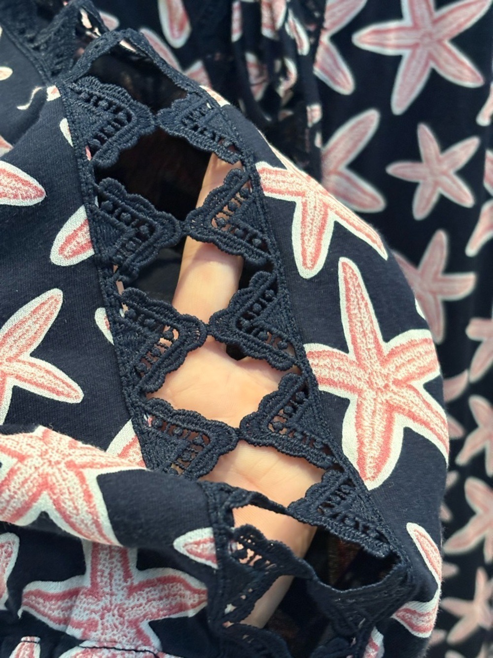 Crown & Ivy lace cut out starfish top - Picture 6 of 11